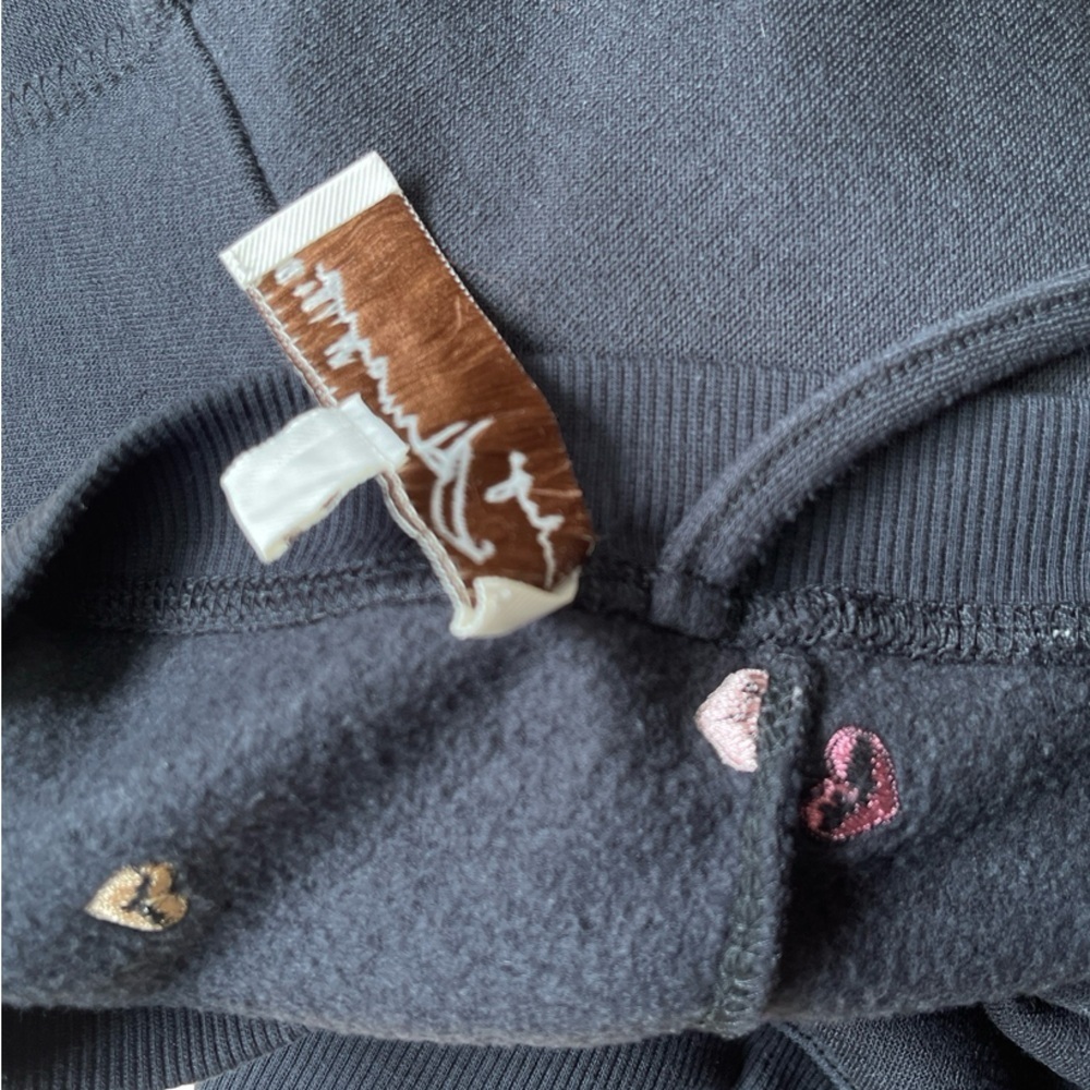 Vintage Havana Black Embroidered Heart Open Back Sweatshirt - Small - Picture 11 of 15